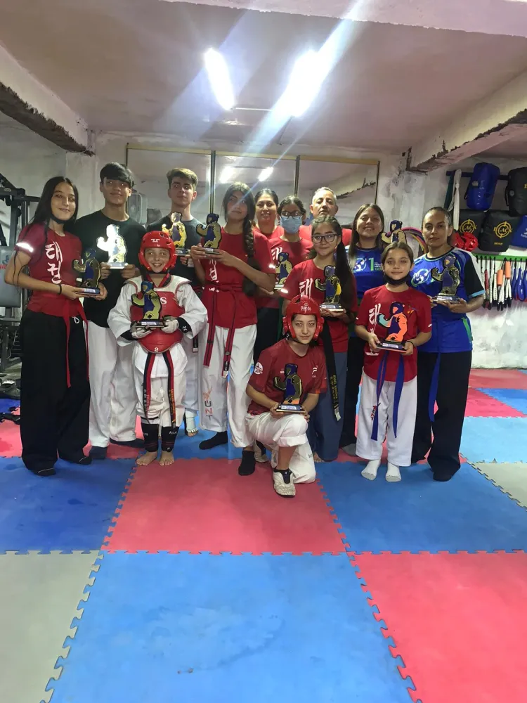 Lucen Aguilas en TKD