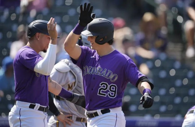 Rockies hunde a Cerveceros