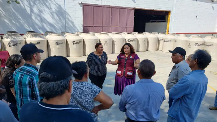 Continúan apoyos de programa Mariana Trinitaria