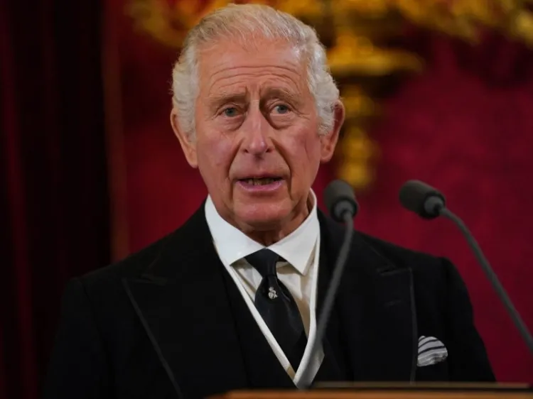Carlos III es proclamado rey del Reino Unido