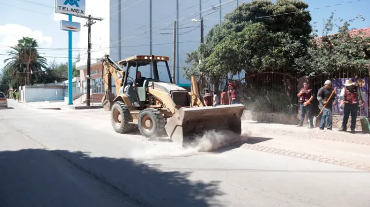 Aplican estrategia integral en recuperar vialidades tras lluvias