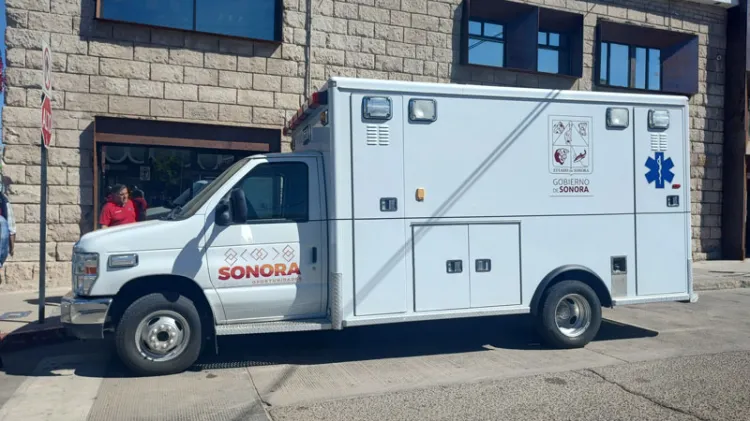 Canaliza Gobernador ambulancia para Hospital General de Nogales