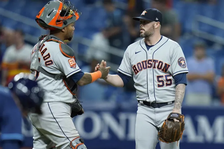 Astros supera a los Rays