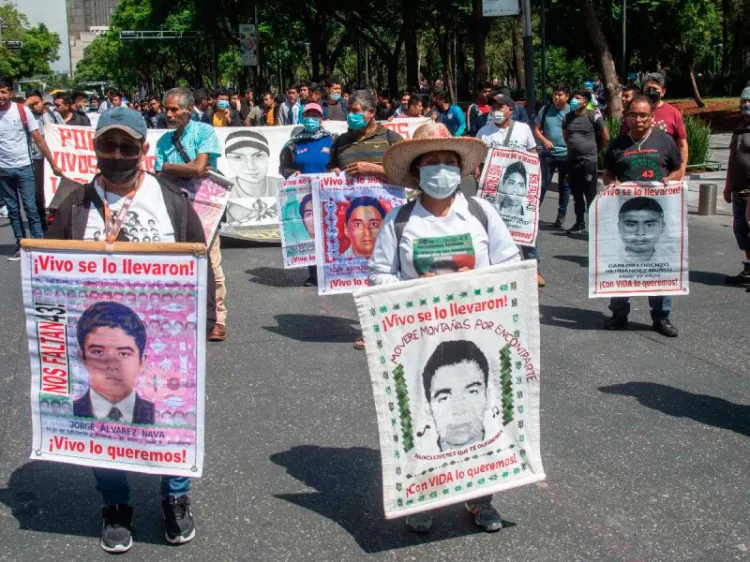 Dictan prisión contra general y dos militares más por caso Ayotzinapa
