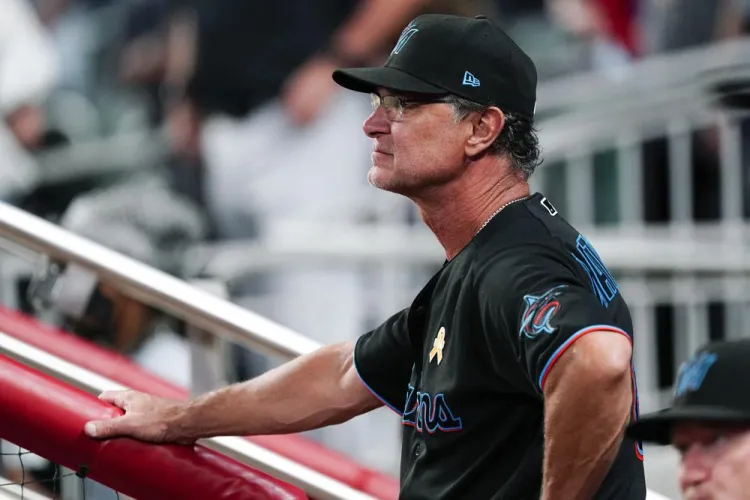 Mattingly dejará a Marlins