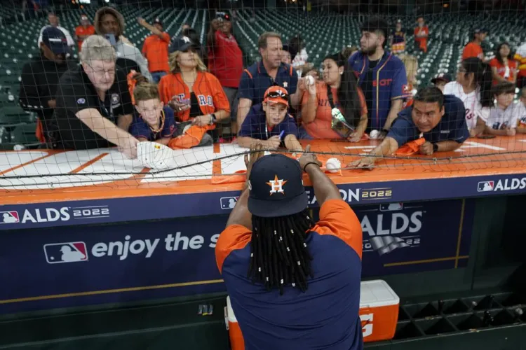 Pitchers de Astros  lucen sus brillos