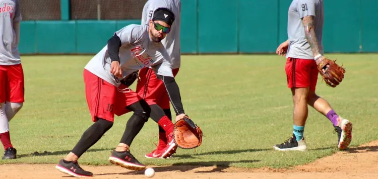 León llega a Naranjeros