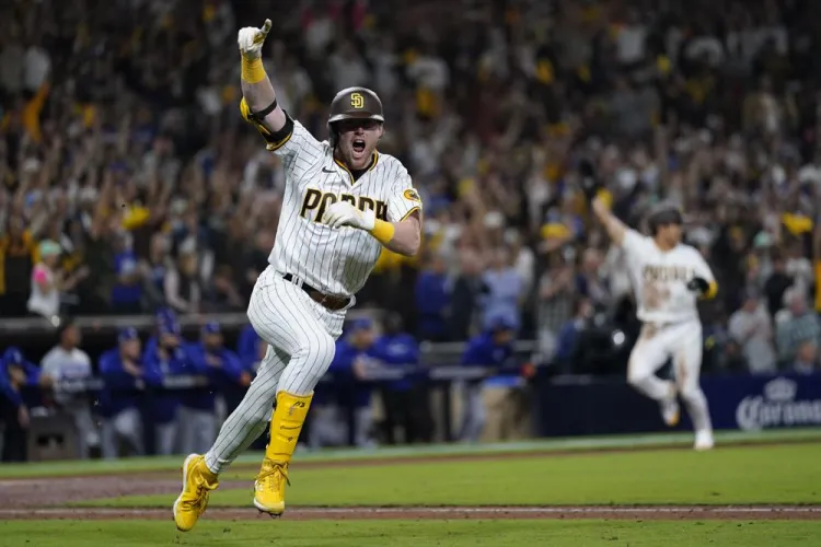 Padres despachan a Dodgers