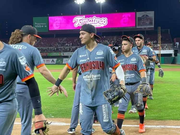 Naranjeros amarran serie