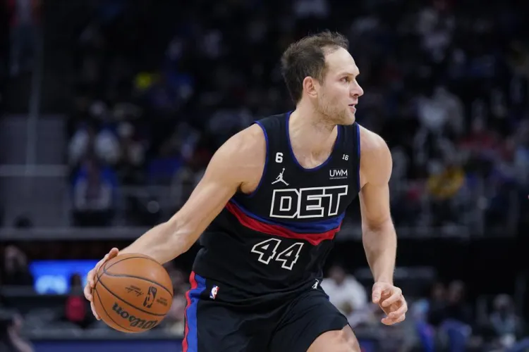 Pacta Bogdanovic con Pistones