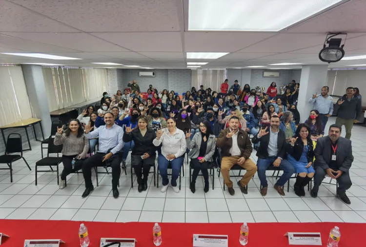 Realiza UPN charla de inclusión