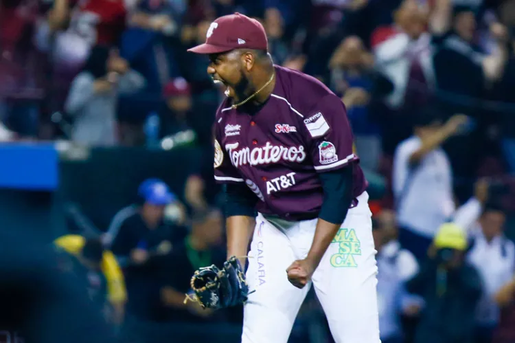 Tomateros agregan brazos zurdos