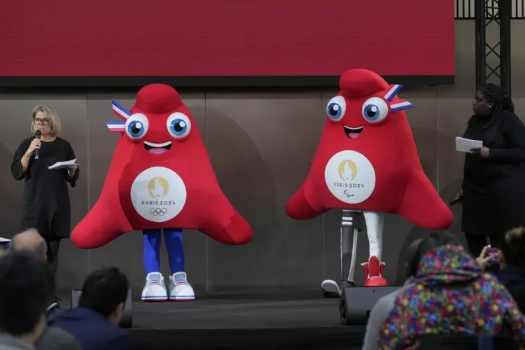 París presenta mascotas