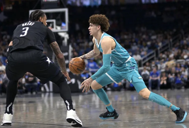 Hornets frena mala racha