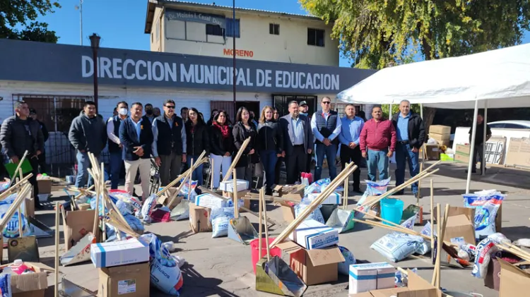 Canaliza Educación Municipal insumos de apoyo escolar