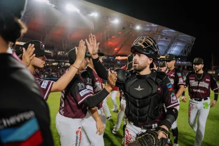 Tomateros evitan barrida