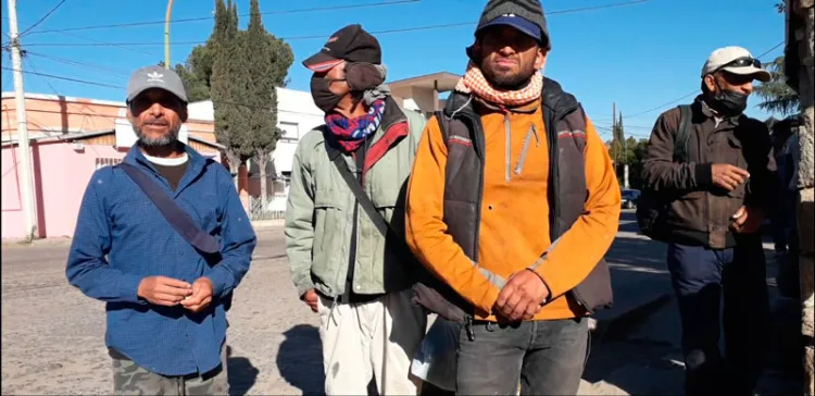 Buscan deportados “chamba” en Nogales