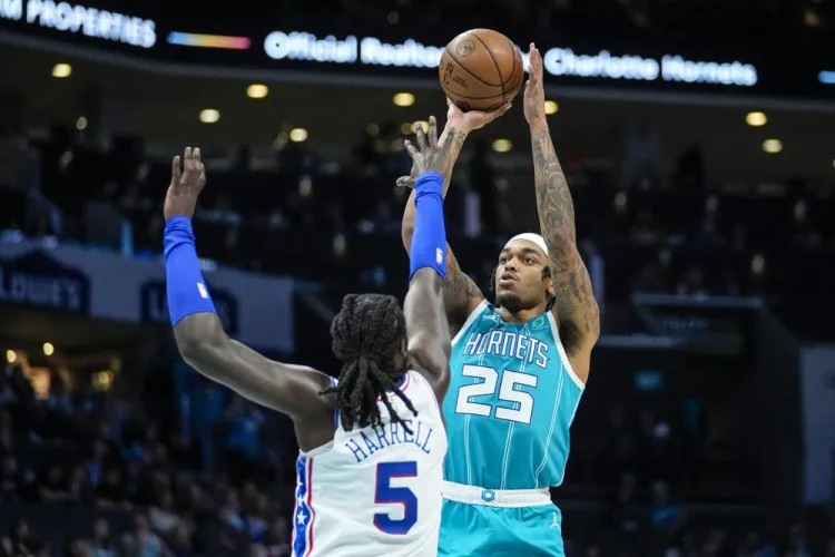 Triunfo de los Hornets