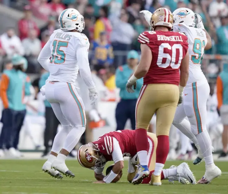 Fuera Garoppolo toda la campaña