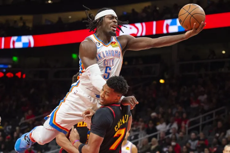 Thunder supera a los Halcones