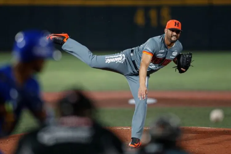 Naranjeros se quedan con la serie