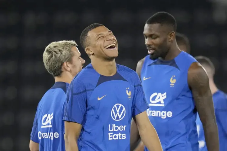 Quiere Inglaterra  frenar a Mbappé