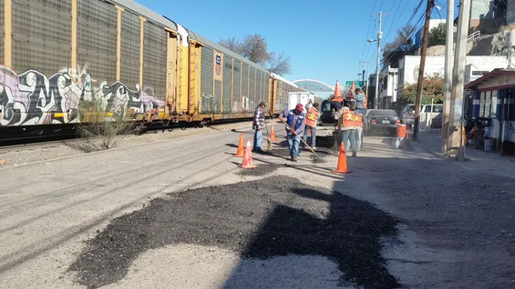 Refuerzan acciones de bacheo