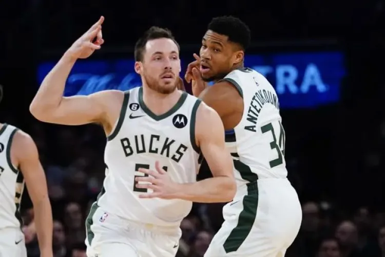 Bucks viene de atrás