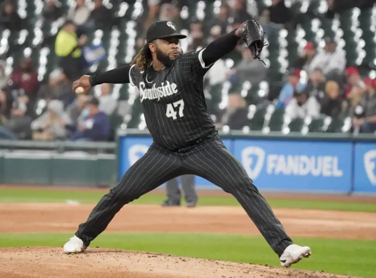 Cueto pacta con Marlins