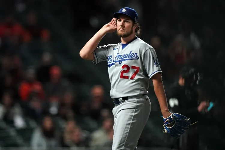 Dodgers saldrán de Bauer