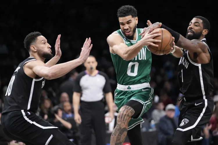 Celtics ganan quinto en fila