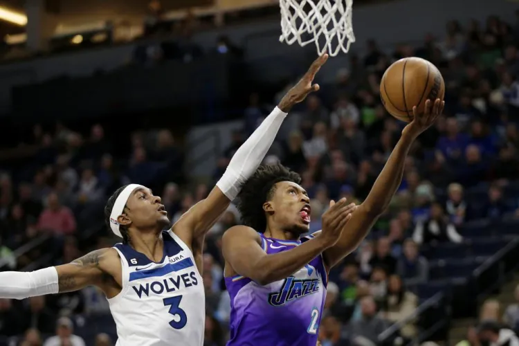 Jazz sacan triunfo a Timberwolves