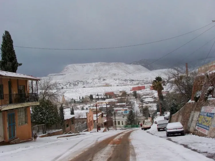 Solicitan suspensión de clases en Cananea por nevadas