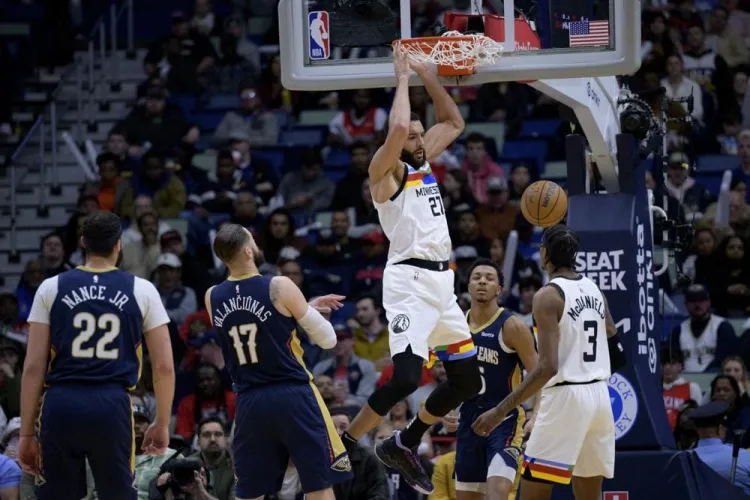 Timberwolves se llevan triunfo