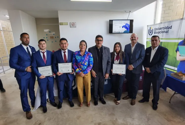 Culminan servicio social en los Centros Comunitarios