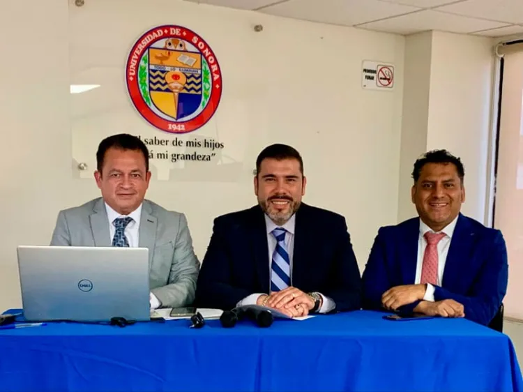 Celebran primer coloquio de Derecho en Unison