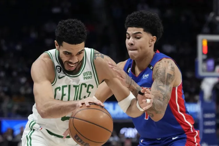 Celtics se llevan triunfo