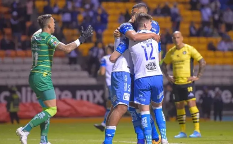 Puebla arruina debut de Romano