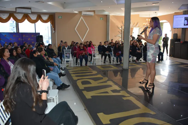 Conmemoran a mujeres de la industria maquiladora