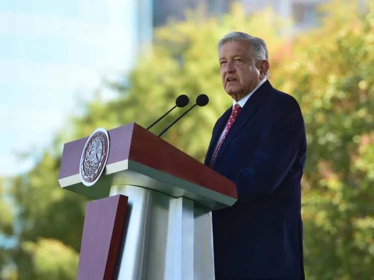 Rechaza AMLO espionaje del Ejército, asegura “se hace inteligencia”