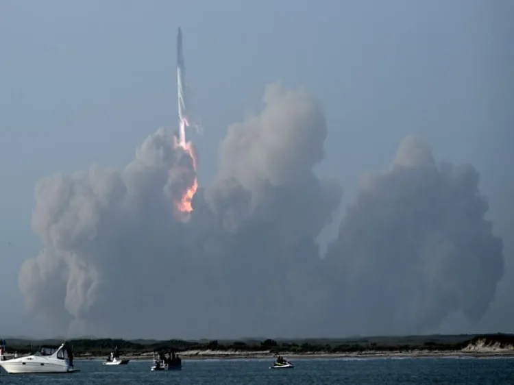 Felicita Elon Musk a SpaceX y promete nuevo vuelo de prueba de Starship