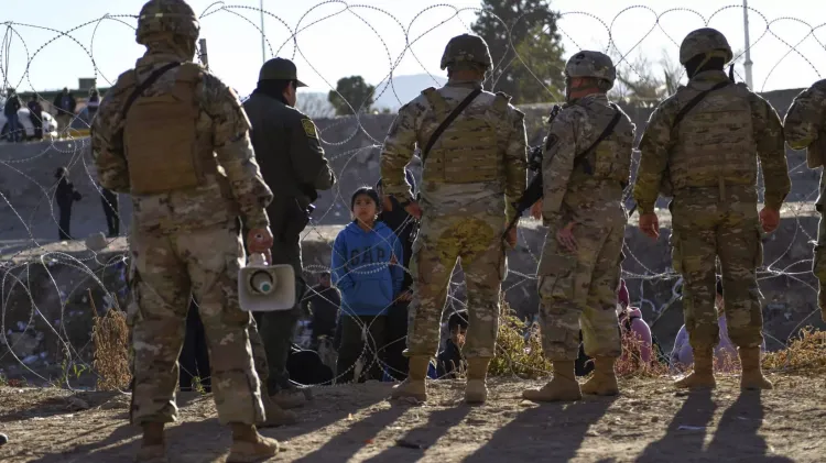 Autoriza Biden despliegue de tropas en frontera oeste con México