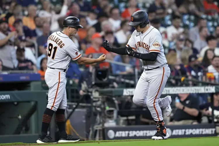 Gigantes sacan serie a los Astros