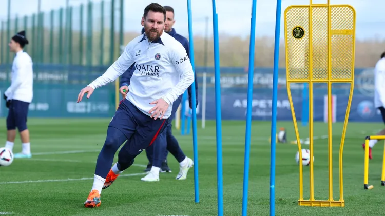 Messi vuelve a entrenar