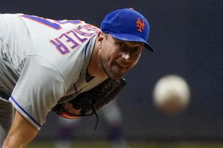 Scherzer pierde apertura