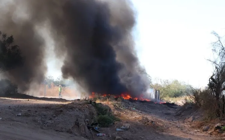 Trabajan para identificar origen de incendios en Hermosillo