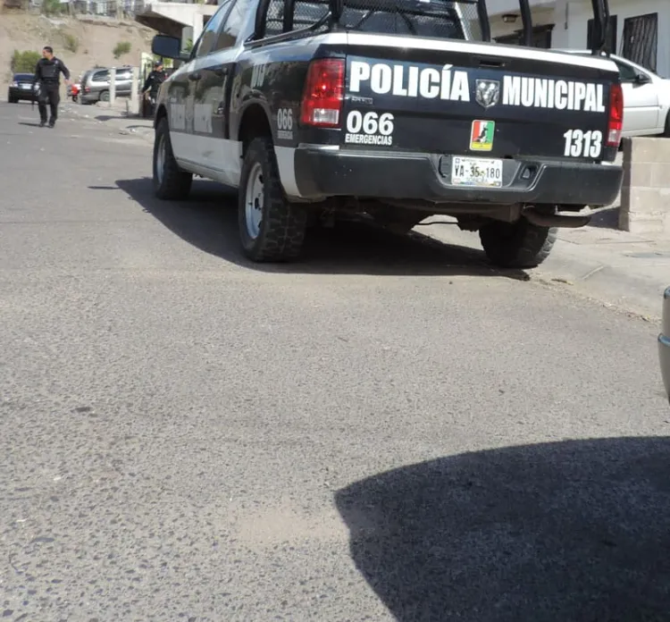 Golpean a vecinos por instalar contenedor de basura