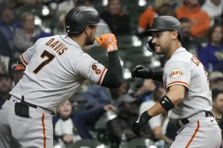 Gigantes gana de la mano de Conforto