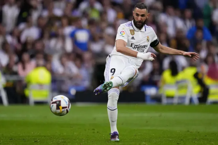 Benzema deja al Madrid