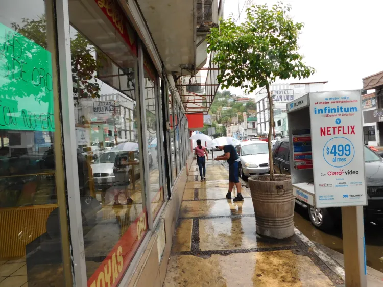 Esperan ciclones tropicales y lluvias azotadoras